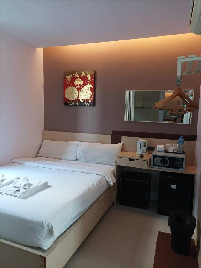 My Hotel Phuket Patong Dış mekan fotoğraf